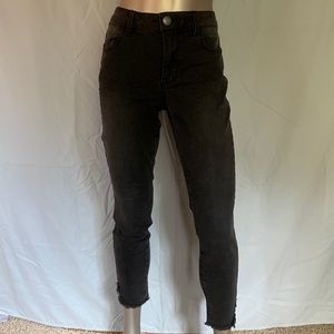 Maurice’s Black Skinny Jeans (SHORT LENGTH)